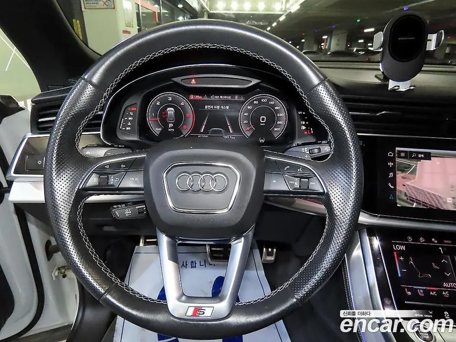 Audi Q8 2021 3.0 автомат (гидро), фото 8 Audi Q8 2021 3.0 автомат (гидро), фото 8