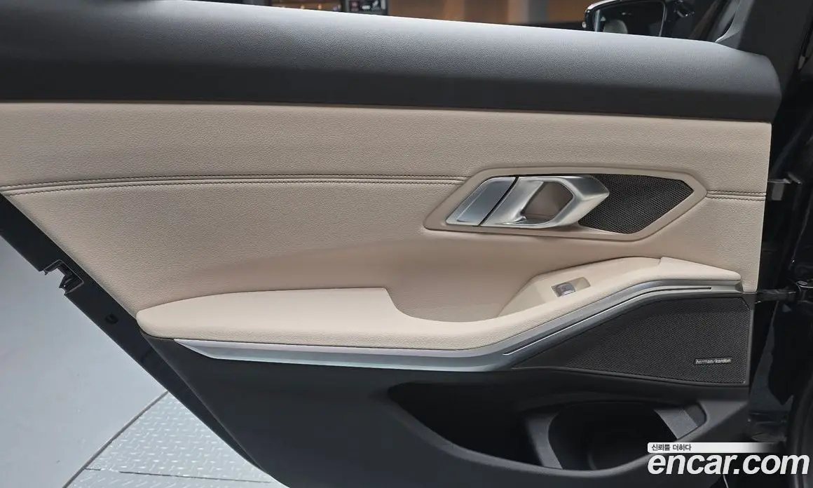 BMW 3 серия 2025 3.0 автомат (гидро), фото 15 BMW 3 серия 2025 3.0 автомат (гидро), фото 15