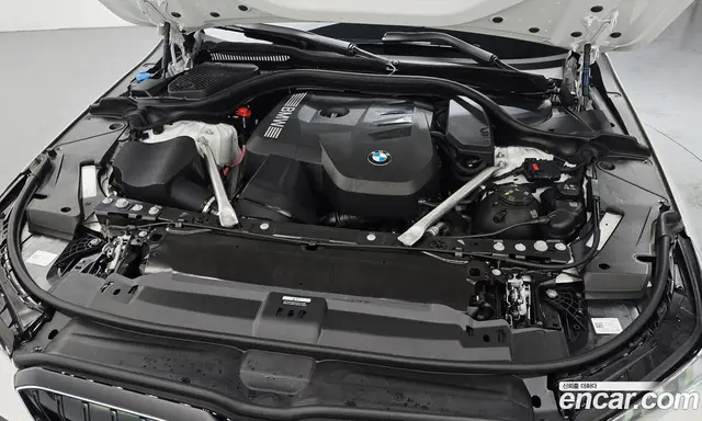 BMW 5 серия 2025 2.0 автомат (гидро), миниатюра 6