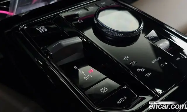 BMW 5 серия 2025 2.0 автомат (гидро), миниатюра 9