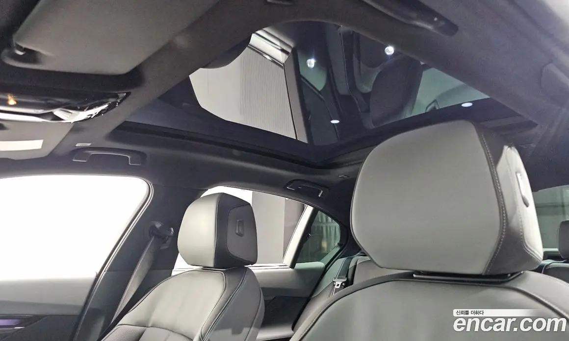 BMW 5 серия 2025 2.0 автомат (гидро), фото 25 BMW 5 серия 2025 2.0 автомат (гидро), фото 25