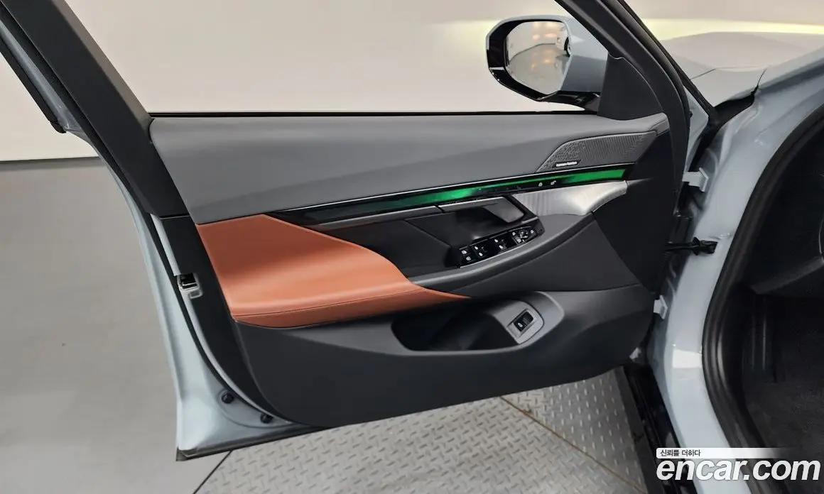 BMW 5 серия 2025 2.0 автомат (гидро), фото 14 BMW 5 серия 2025 2.0 автомат (гидро), фото 14