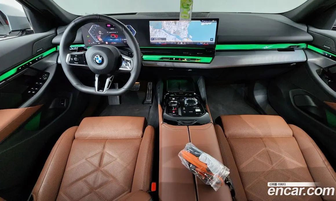 BMW 5 серия 2025 2.0 автомат (гидро), фото 10 BMW 5 серия 2025 2.0 автомат (гидро), фото 10