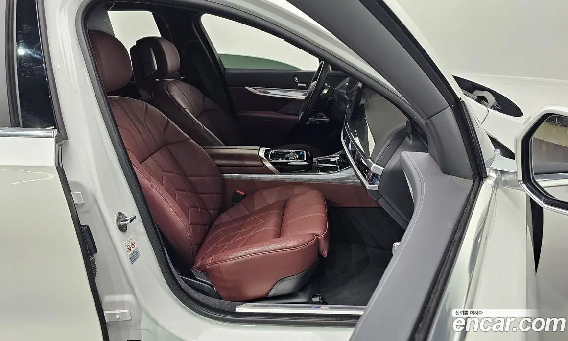 BMW i7 2024 0.3 автомат (гидро), фото 13 BMW i7 2024 0.3 автомат (гидро), фото 13