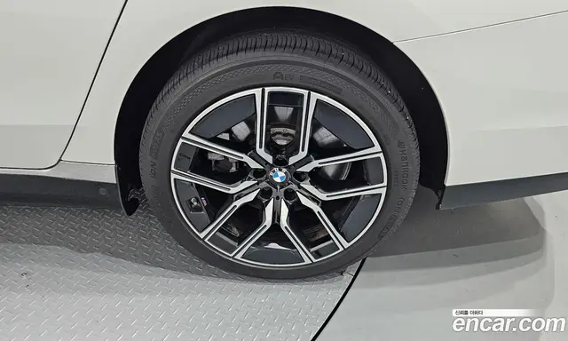BMW i7 2024 0.3 автомат (гидро), миниатюра 7 BMW i7 2024 0.3 автомат (гидро), миниатюра 7
