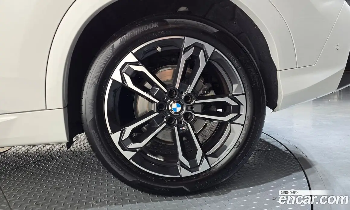 BMW X2 2025 2.0 автомат (гидро), фото 7 BMW X2 2025 2.0 автомат (гидро), фото 7