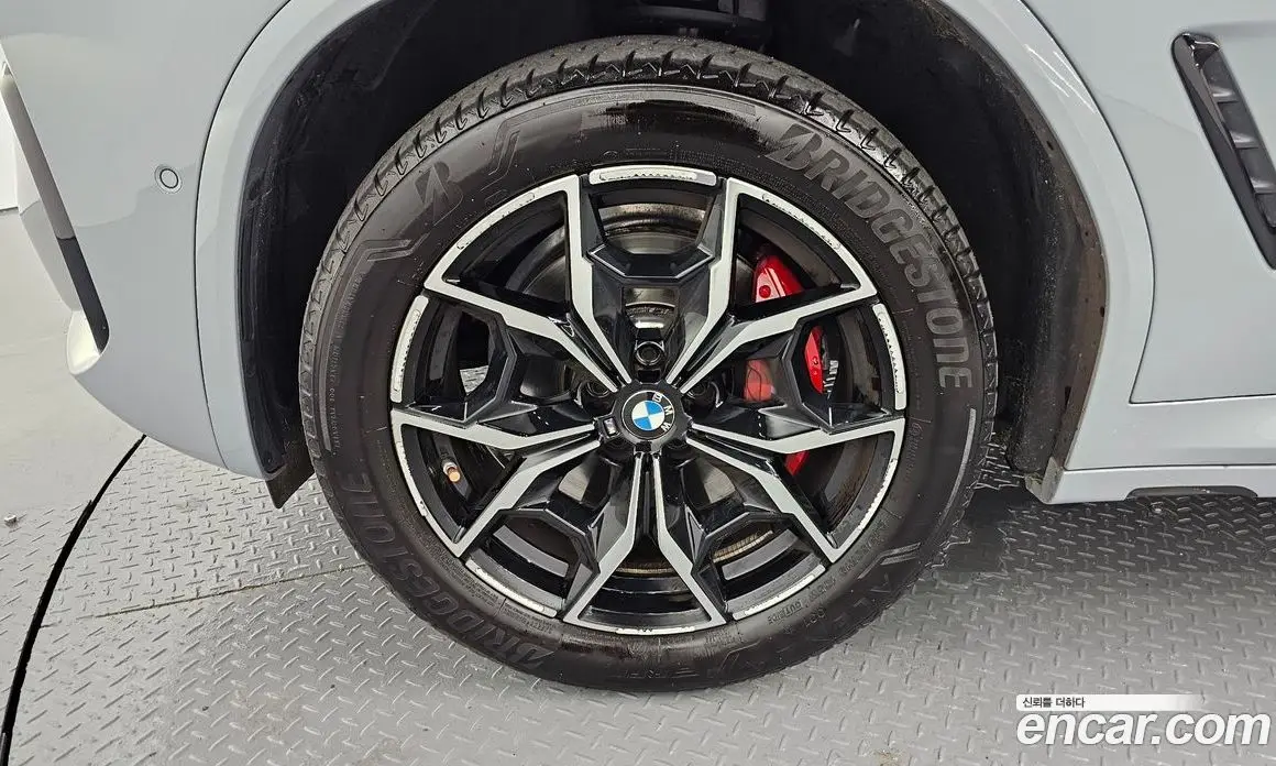 BMW X3 2024 2.0 автомат (гидро), фото 5 BMW X3 2024 2.0 автомат (гидро), фото 5