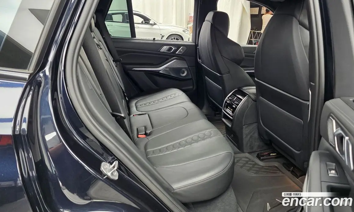 BMW X5M 2020 4.4 автомат (гидро), фото 18 BMW X5M 2020 4.4 автомат (гидро), фото 18