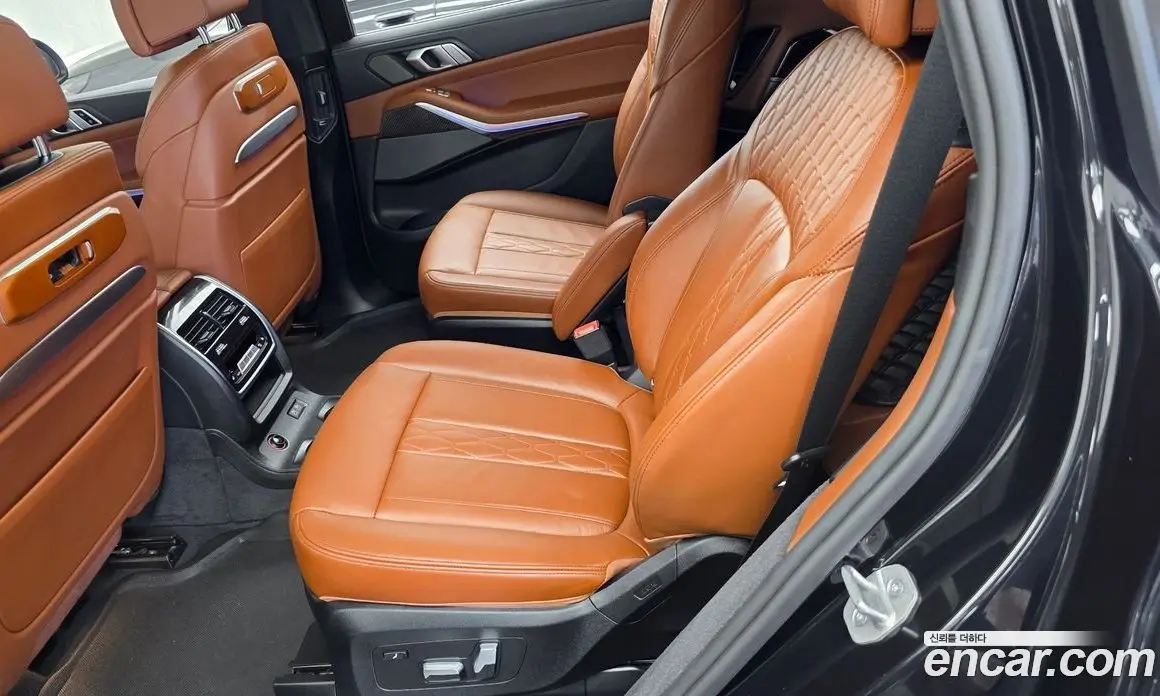 BMW X7 2025 3.0 автомат (гидро), фото 16 BMW X7 2025 3.0 автомат (гидро), фото 16