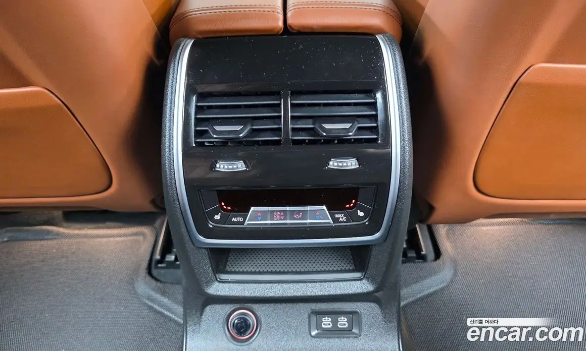 BMW X7 2025 3.0 автомат (гидро), фото 24 BMW X7 2025 3.0 автомат (гидро), фото 24