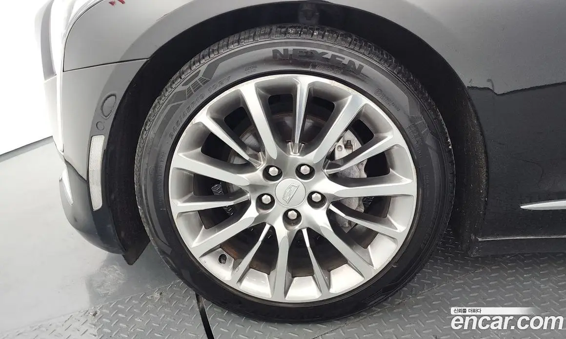 Cadillac CT6 2018 2.0 автомат (гидро), фото 5 Cadillac CT6 2018 2.0 автомат (гидро), фото 5