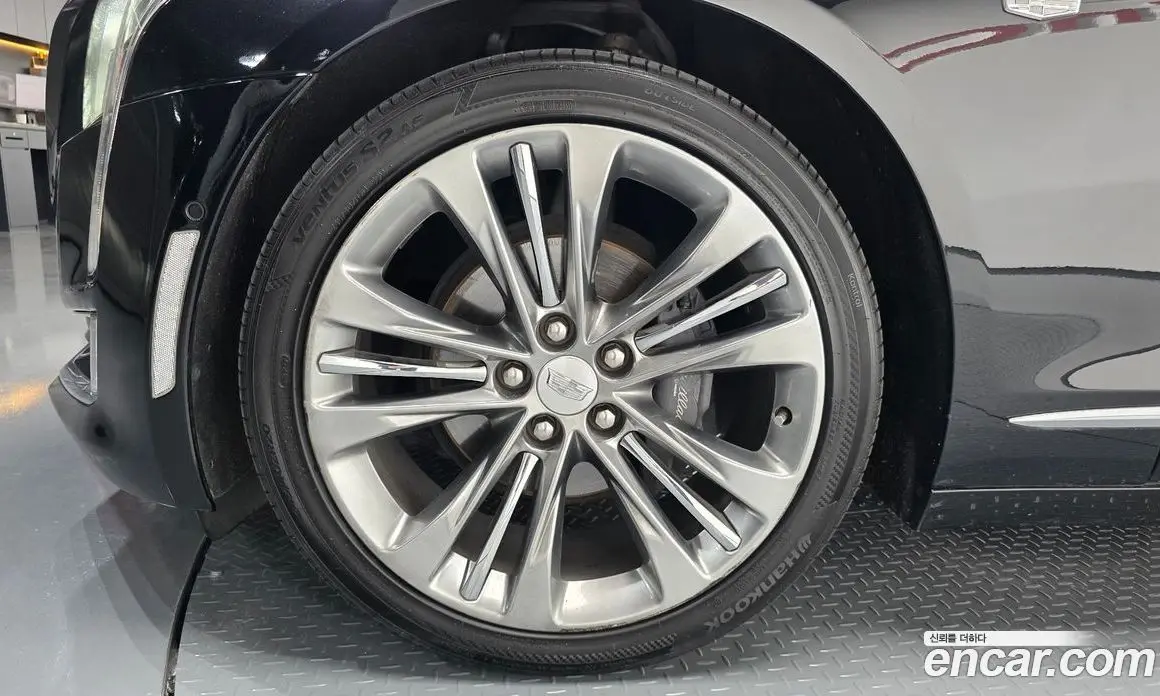 Cadillac CT6 2018 2.0 автомат (гидро), фото 5