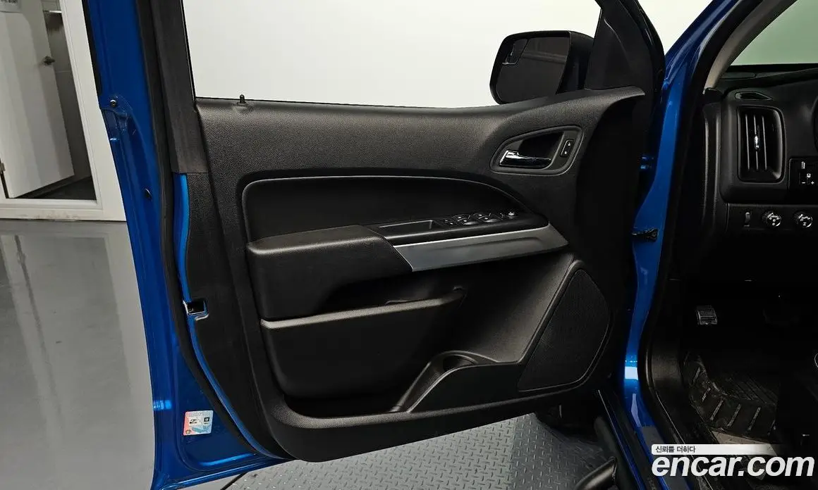 Chevrolet Colorado 2022 3.6 автомат (гидро), фото 18