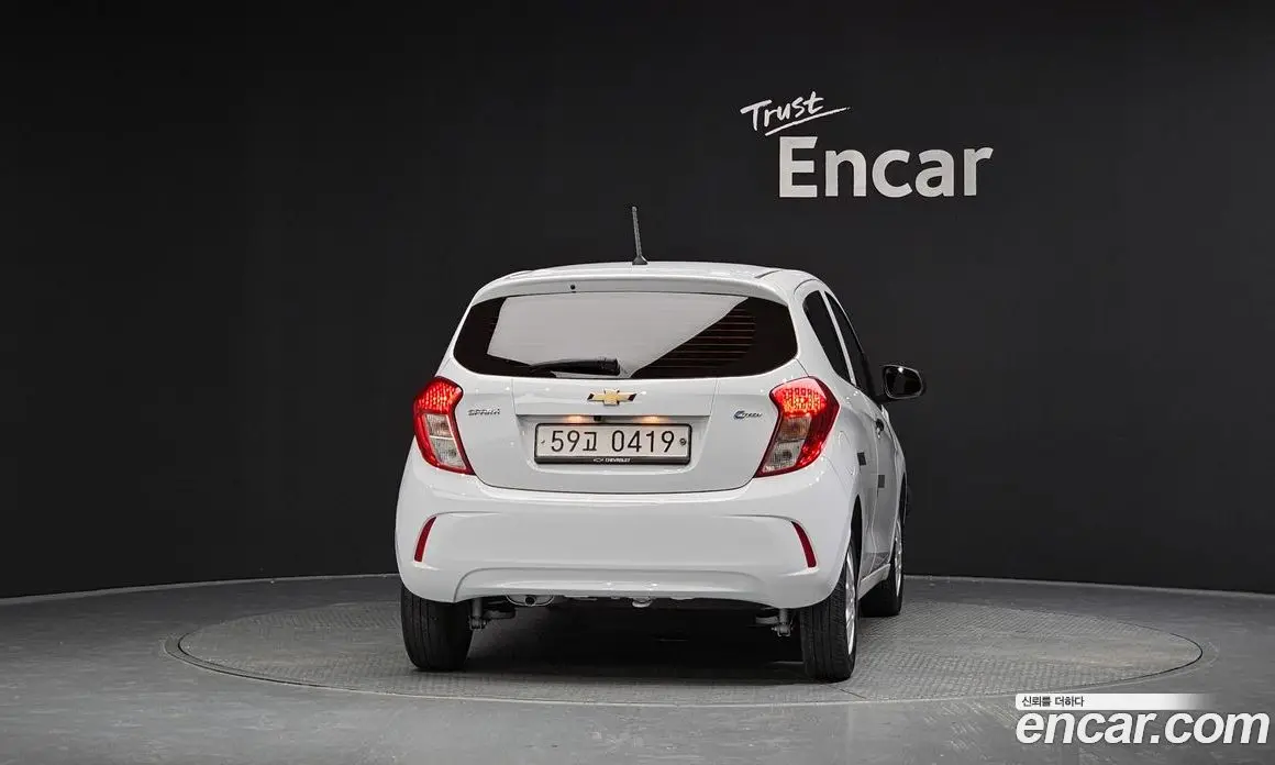 Chevrolet Spark 2016 1.0 автомат (гидро), фото 4 Chevrolet Spark 2016 1.0 автомат (гидро), фото 4