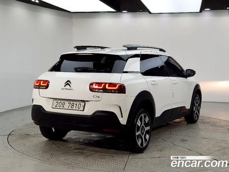Citroen C4 Cactus 2019 1.5 автомат (гидро), фото 4 Citroen C4 Cactus 2019 1.5 автомат (гидро), фото 4