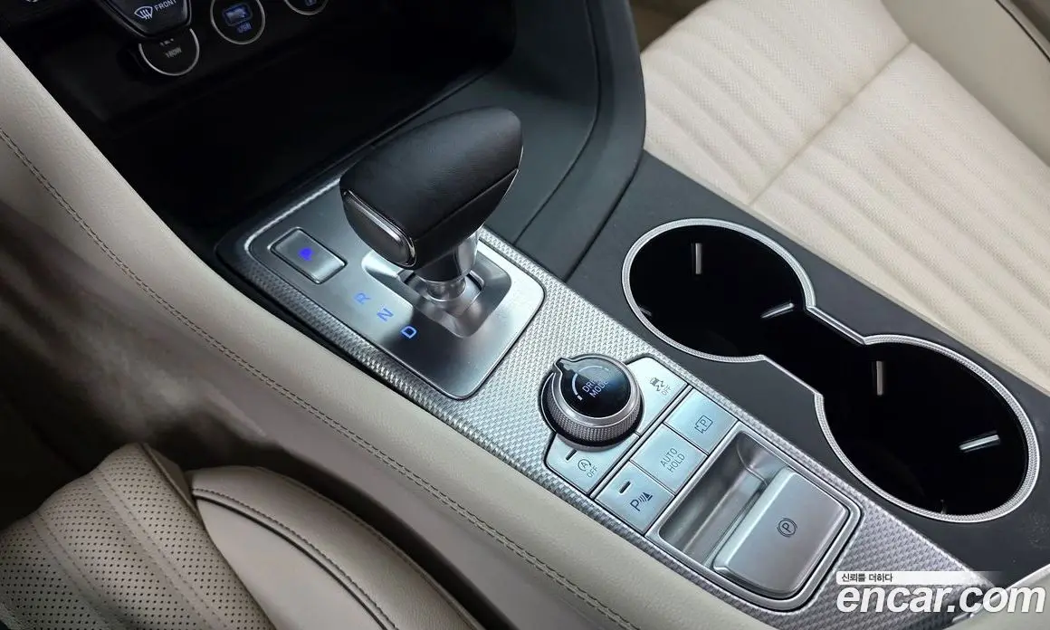Genesis G70 2021 2.2 автомат (гидро), фото 12 Genesis G70 2021 2.2 автомат (гидро), фото 12