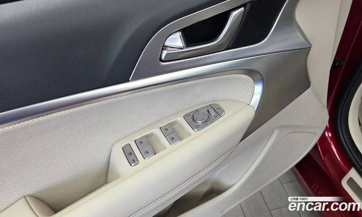 Genesis G70 2021 2.2 автомат (гидро), фото 31 Genesis G70 2021 2.2 автомат (гидро), фото 31