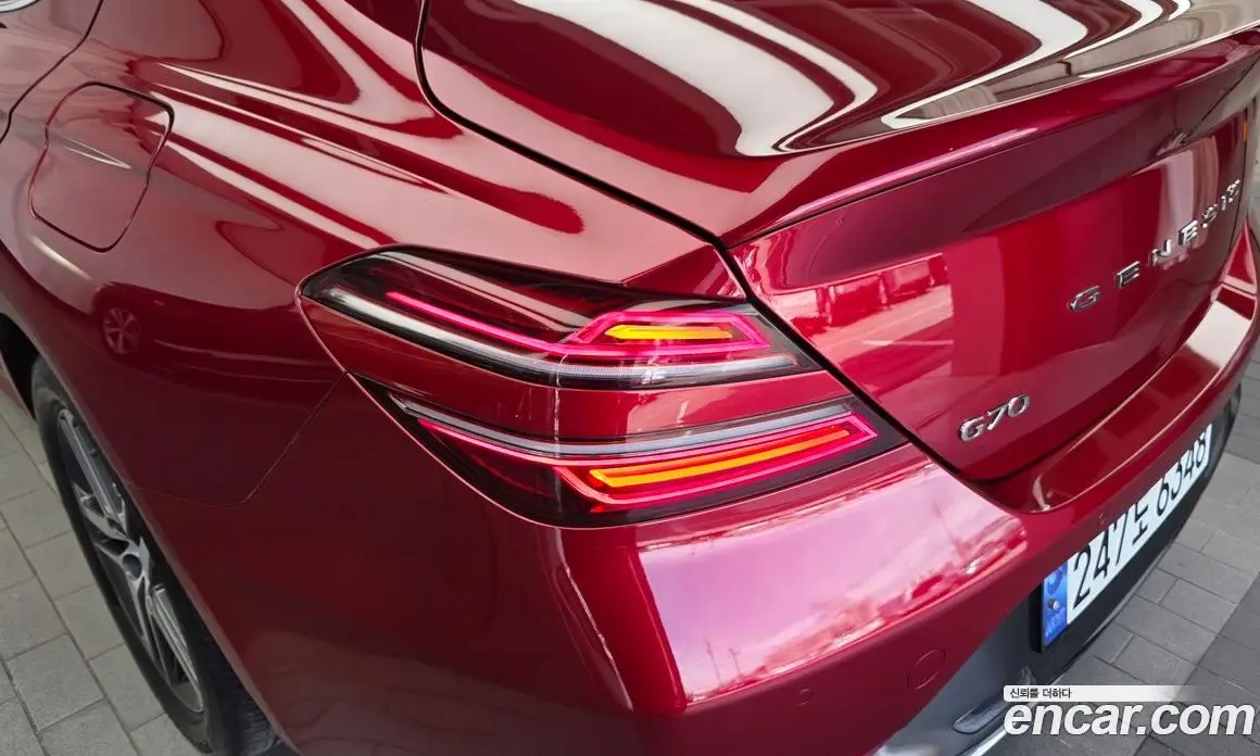 Genesis G70 2021 2.2 автомат (гидро), фото 9 Genesis G70 2021 2.2 автомат (гидро), фото 9