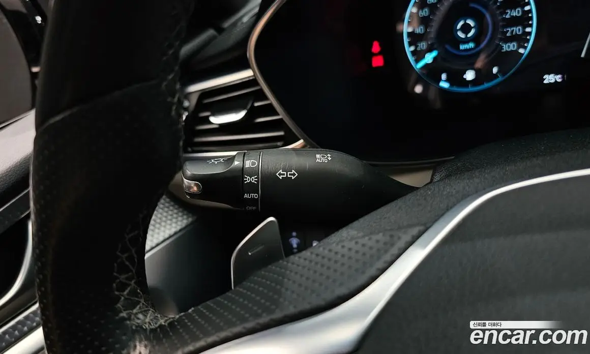 Genesis G70 2022 3.3 автомат (гидро), фото 28