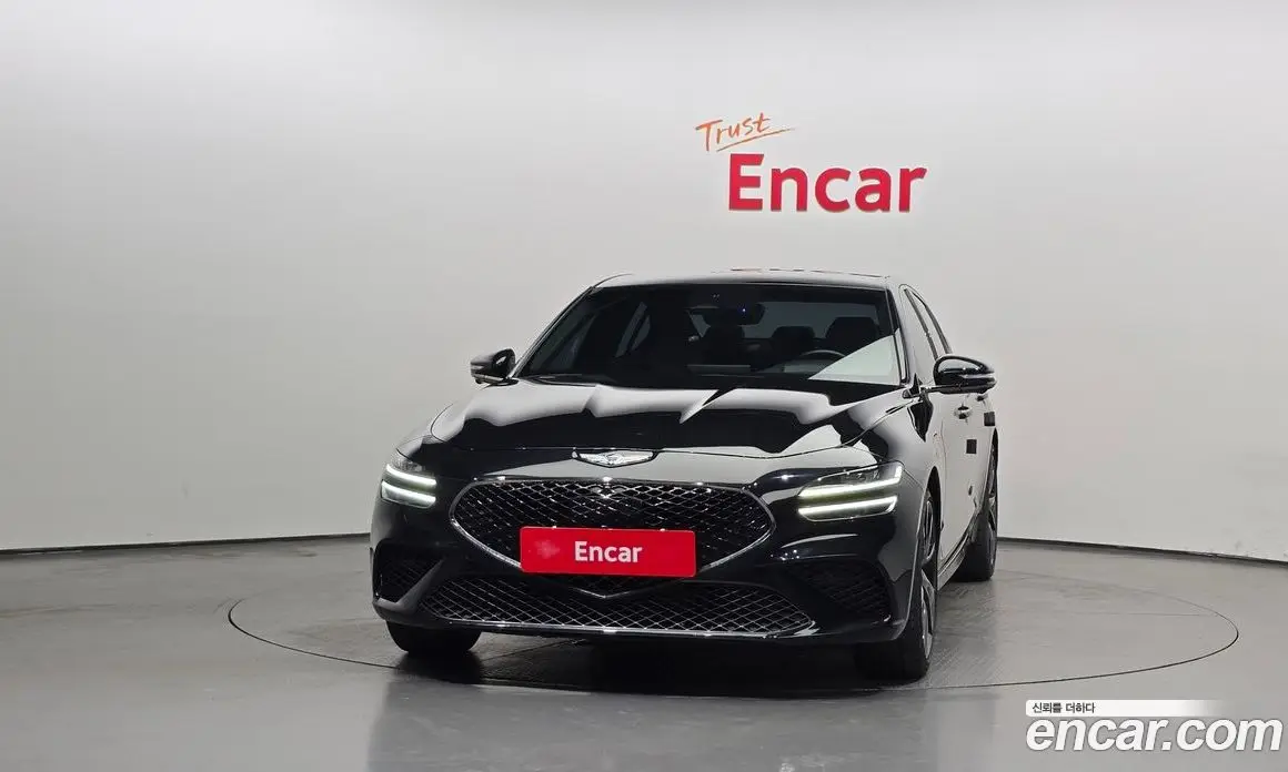Genesis G70 2023 2.0 автомат (гидро), фото 3