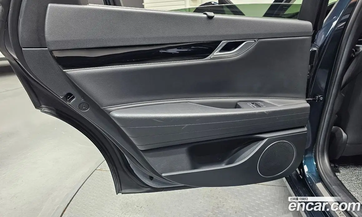 Genesis G80 2022 3.5 автомат (гидро), фото 15 Genesis G80 2022 3.5 автомат (гидро), фото 15