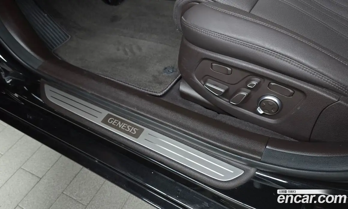 Genesis G90 2019 3.8 автомат (гидро), фото 29 Genesis G90 2019 3.8 автомат (гидро), фото 29