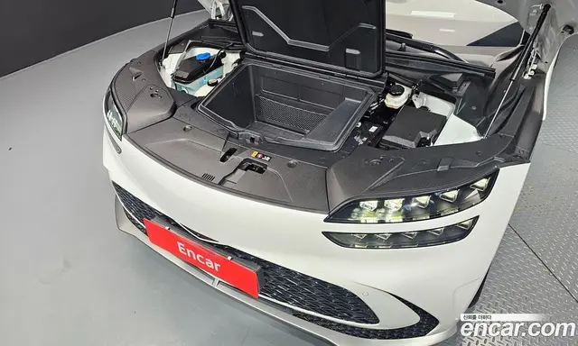 Genesis GV60 2022 0.1 автомат (гидро), миниатюра 6 Genesis GV60 2022 0.1 автомат (гидро), миниатюра 6