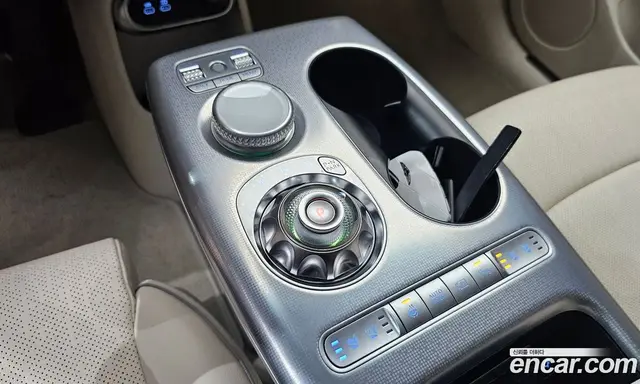 Genesis GV60 2022 0.1 автомат (гидро), миниатюра 9 Genesis GV60 2022 0.1 автомат (гидро), миниатюра 9