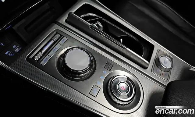Genesis GV80 2023 2.5 автомат (гидро), миниатюра 12