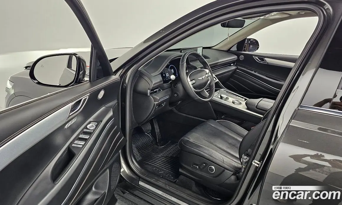 Genesis GV80 2023 2.5 автомат (гидро), фото 13 Genesis GV80 2023 2.5 автомат (гидро), фото 13