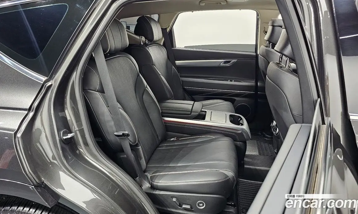 Genesis GV80 2023 2.5 автомат (гидро), фото 16 Genesis GV80 2023 2.5 автомат (гидро), фото 16