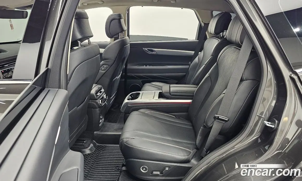 Genesis GV80 2023 2.5 автомат (гидро), фото 18 Genesis GV80 2023 2.5 автомат (гидро), фото 18