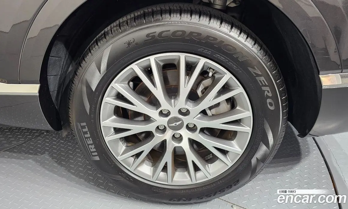 Genesis GV80 2023 2.5 автомат (гидро), фото 7 Genesis GV80 2023 2.5 автомат (гидро), фото 7