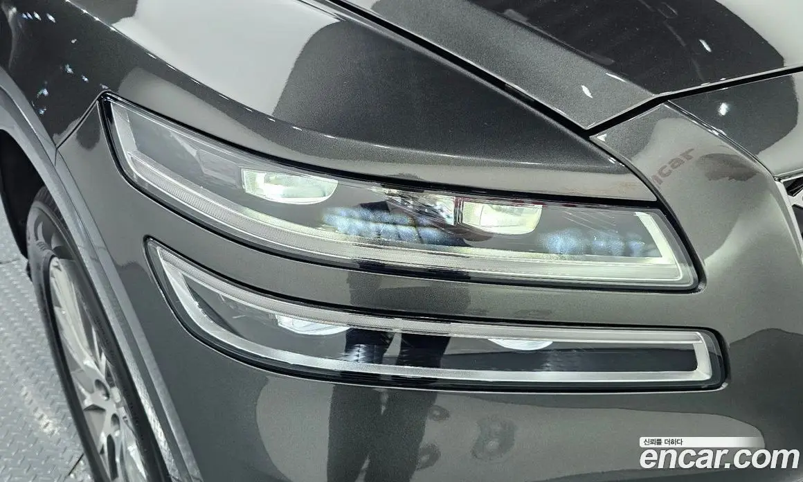 Genesis GV80 2023 2.5 автомат (гидро), фото 8 Genesis GV80 2023 2.5 автомат (гидро), фото 8