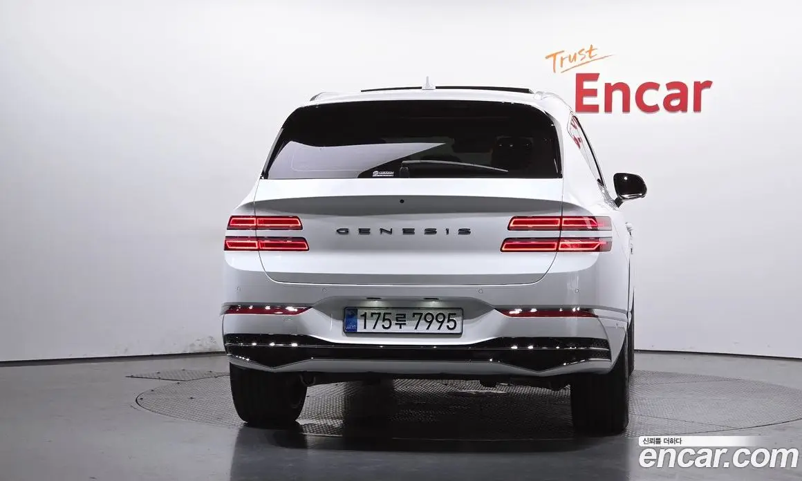 Genesis GV80 2025 2.5 автомат (гидро), фото 3 Genesis GV80 2025 2.5 автомат (гидро), фото 3