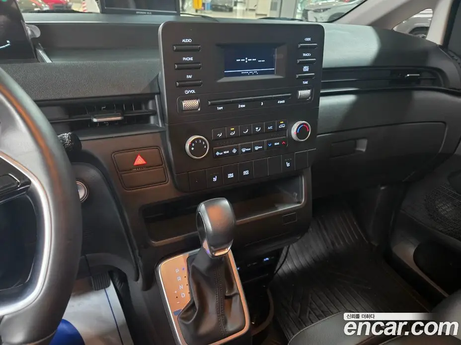 Hyundai Staria 2022 2.2 автомат (гидро), фото 11 Hyundai Staria 2022 2.2 автомат (гидро), фото 11