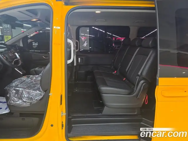 Hyundai Staria 2022 2.2 автомат (гидро), миниатюра 6 Hyundai Staria 2022 2.2 автомат (гидро), миниатюра 6