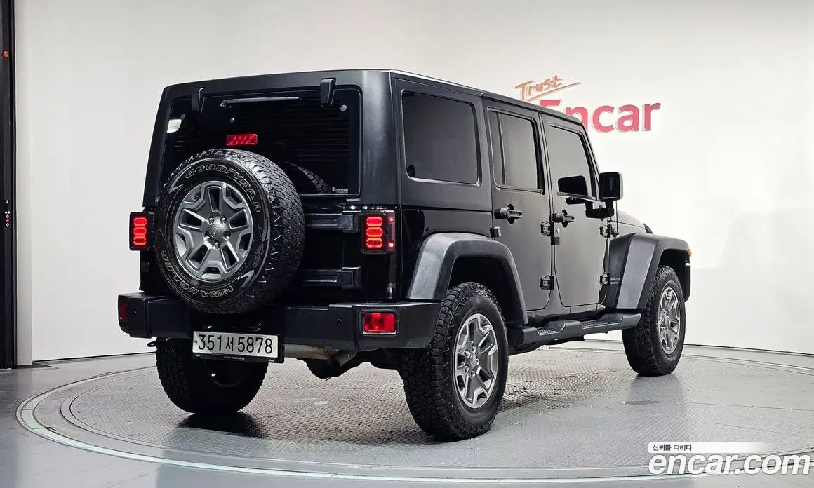 Jeep Wrangler 2016 3.6 автомат (гидро), фото 2 Jeep Wrangler 2016 3.6 автомат (гидро), фото 2