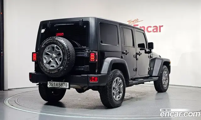 Jeep Wrangler 2016 3.6 автомат (гидро), миниатюра 2 Jeep Wrangler 2016 3.6 автомат (гидро), миниатюра 2