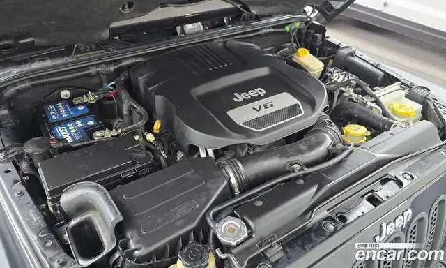 Jeep Wrangler 2016 3.6 автомат (гидро), миниатюра 6 Jeep Wrangler 2016 3.6 автомат (гидро), миниатюра 6