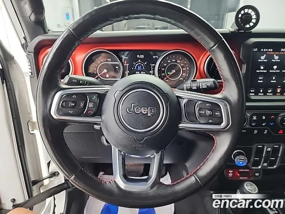 Jeep Wrangler 2018 2.0 автомат (гидро), фото 9 Jeep Wrangler 2018 2.0 автомат (гидро), фото 9