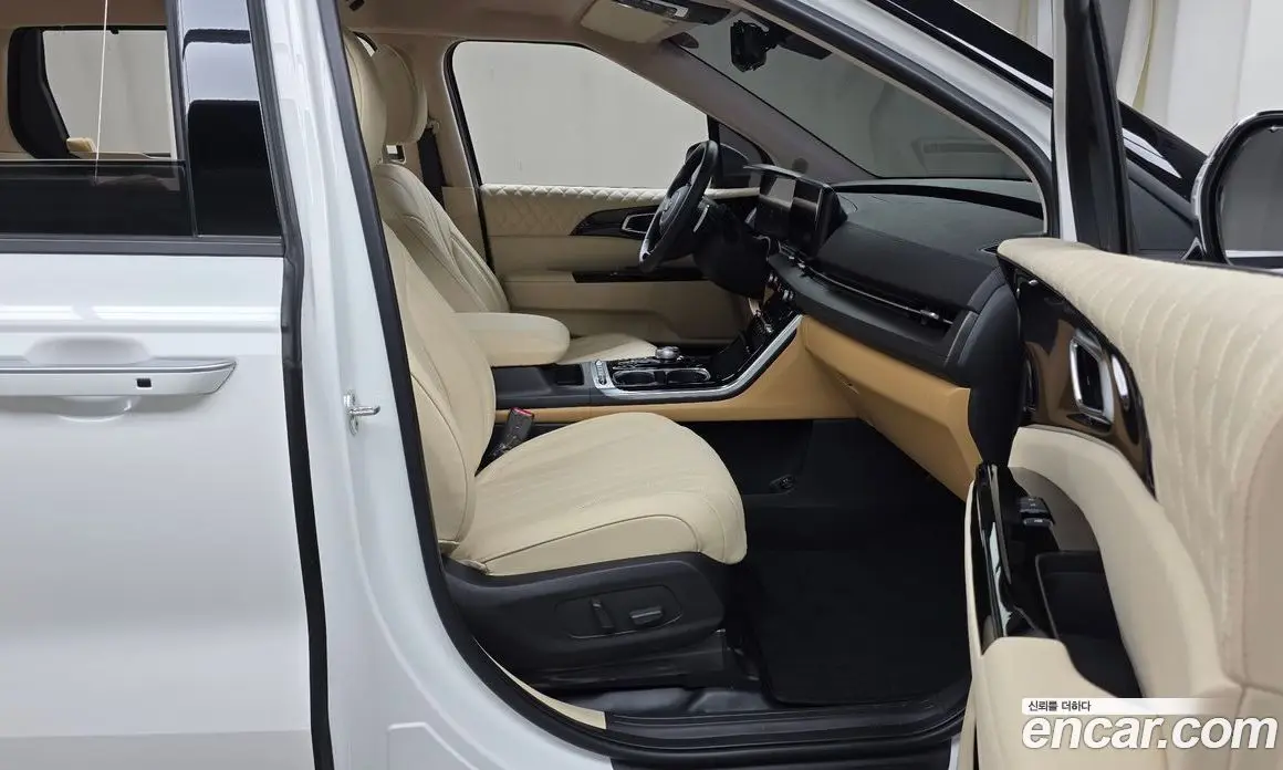 Kia Carnival 2021 3.5 автомат (гидро), фото 16 Kia Carnival 2021 3.5 автомат (гидро), фото 16