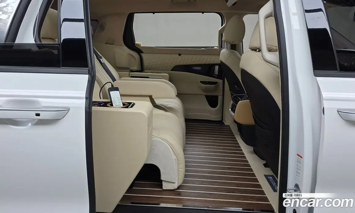 Kia Carnival 2021 3.5 автомат (гидро), фото 17 Kia Carnival 2021 3.5 автомат (гидро), фото 17