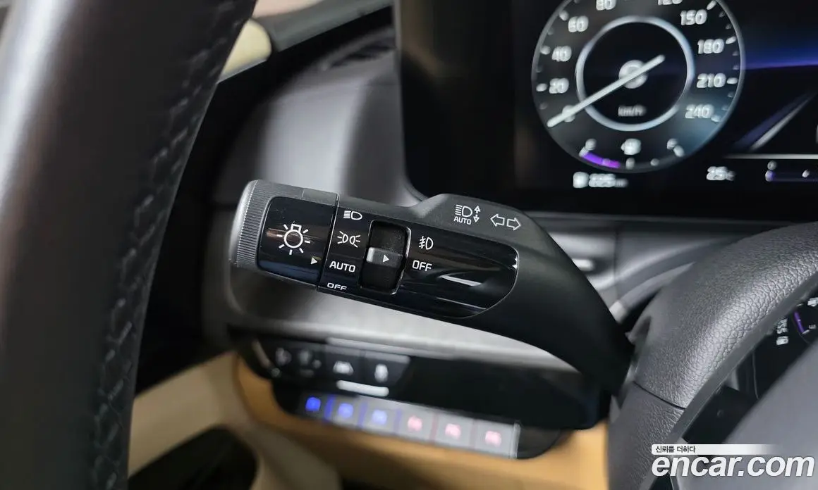 Kia Carnival 2021 3.5 автомат (гидро), фото 26 Kia Carnival 2021 3.5 автомат (гидро), фото 26