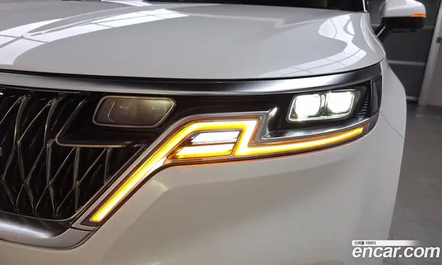 Kia Carnival 2021 3.5 автомат (гидро), миниатюра 8 Kia Carnival 2021 3.5 автомат (гидро), миниатюра 8