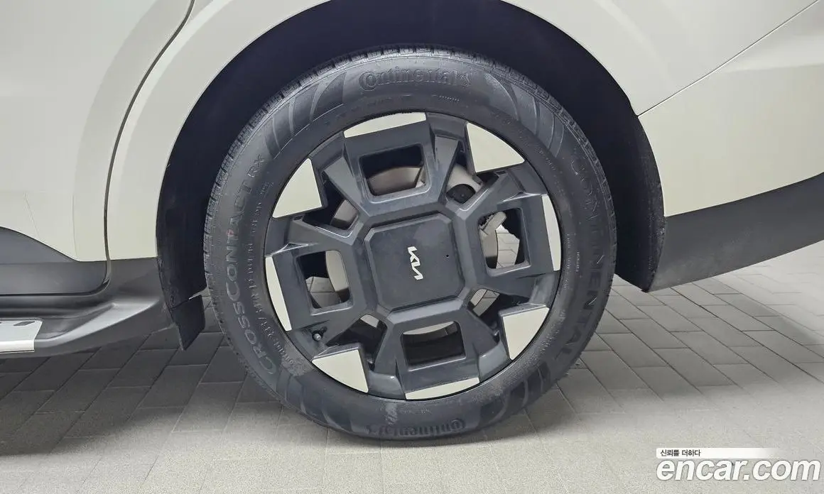 Kia Carnival 2024 1.6 автомат (гидро), фото 6 Kia Carnival 2024 1.6 автомат (гидро), фото 6