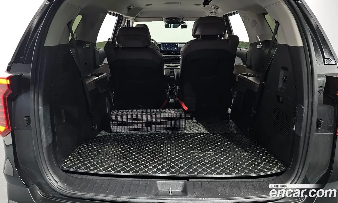 Kia Carnival 2025 2.2 автомат (гидро), фото 19 Kia Carnival 2025 2.2 автомат (гидро), фото 19