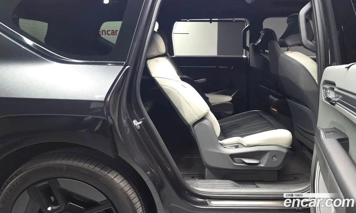 Kia EV9 2025 0.2 автомат (гидро), фото 17 Kia EV9 2025 0.2 автомат (гидро), фото 17