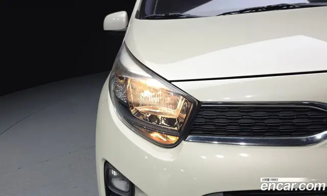 Kia Morning 2017 1.0 автомат (гидро), миниатюра 8 Kia Morning 2017 1.0 автомат (гидро), миниатюра 8