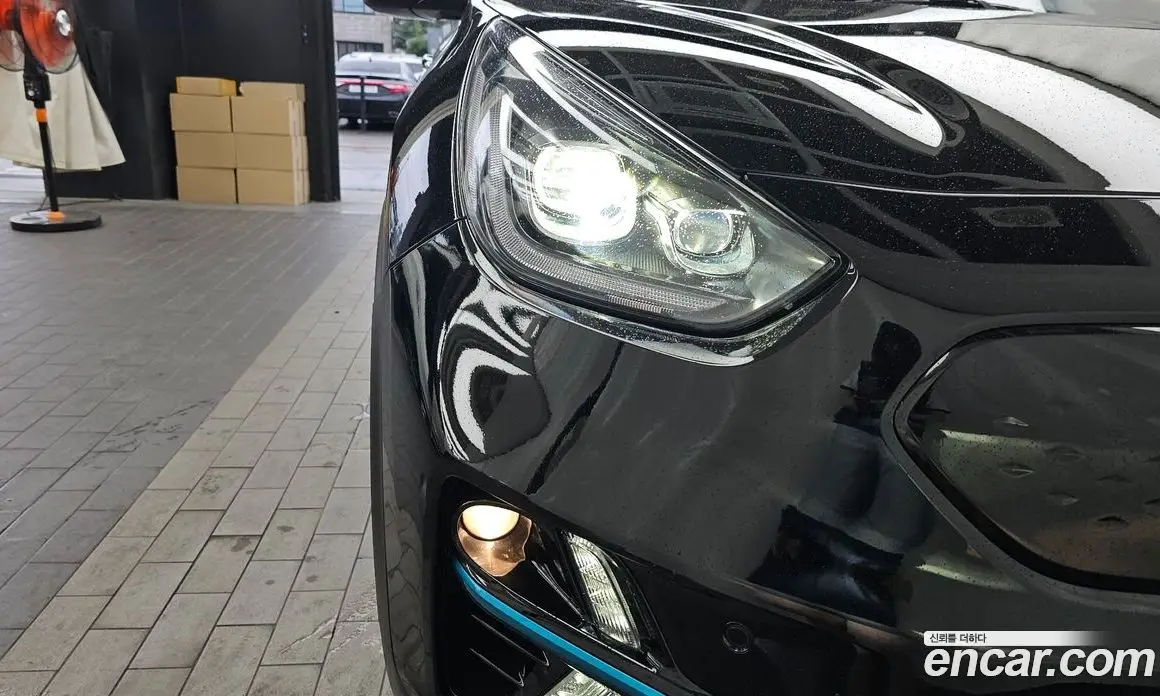 Kia Niro 2021 0.2 автомат (гидро), фото 8 Kia Niro 2021 0.2 автомат (гидро), фото 8
